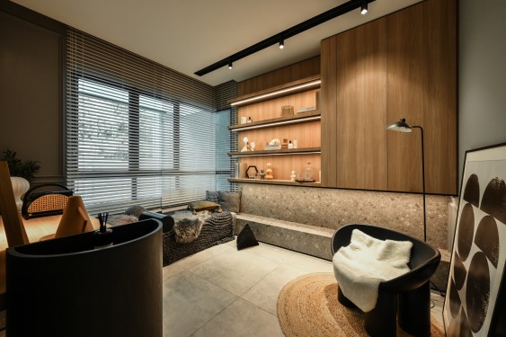 Sky Vogue Show Unit