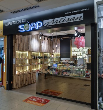 Soap Artisan at One Utama Shopping Mall